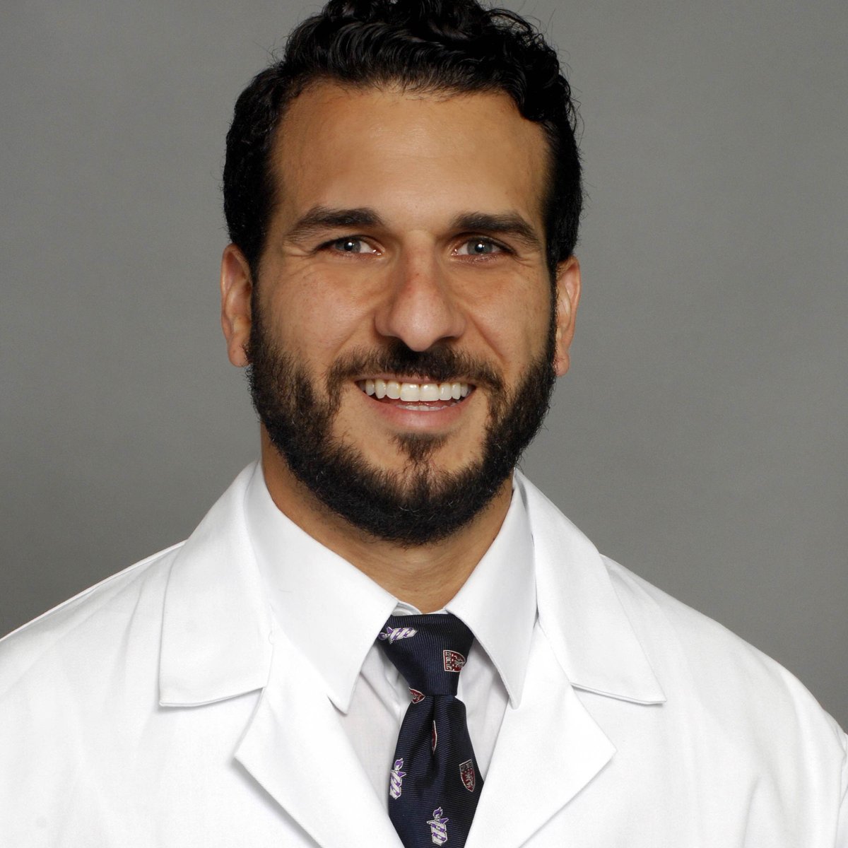 Dr. Roger Eduardo, MD, FASMBS, board-certified surgeon, Newnan GA